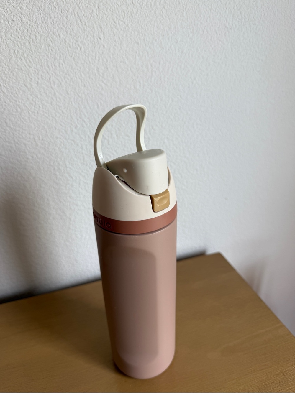 Owala Tumbler Bottle - Picture 2 of 7